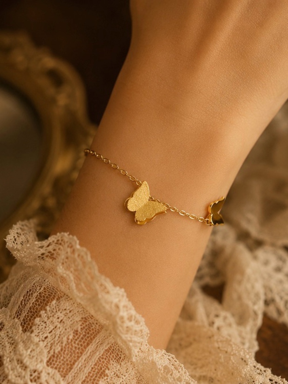 Elegant Golden Butterfly Chain Bracelet
